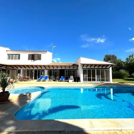 Holiday home Quinta Oliveiras Espiche